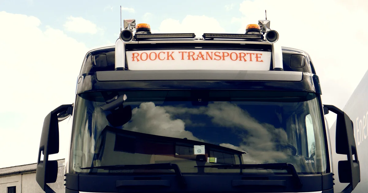 Roock Transporte: Website, Fotografie & Print